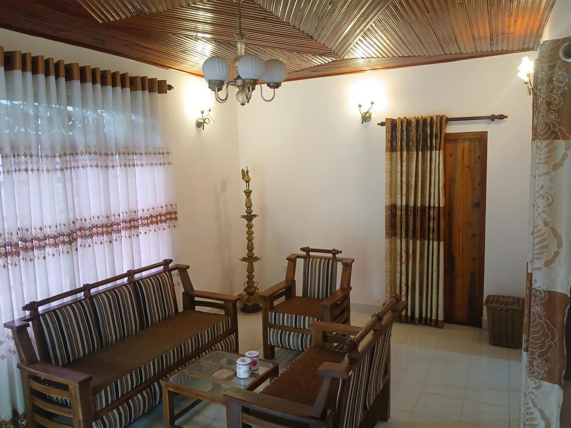 Ella Mount Villa ภายนอก รูปภาพ