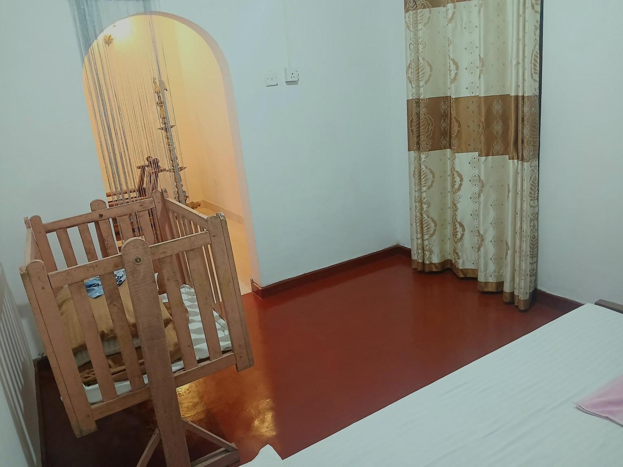 Ella Mount Villa ภายนอก รูปภาพ